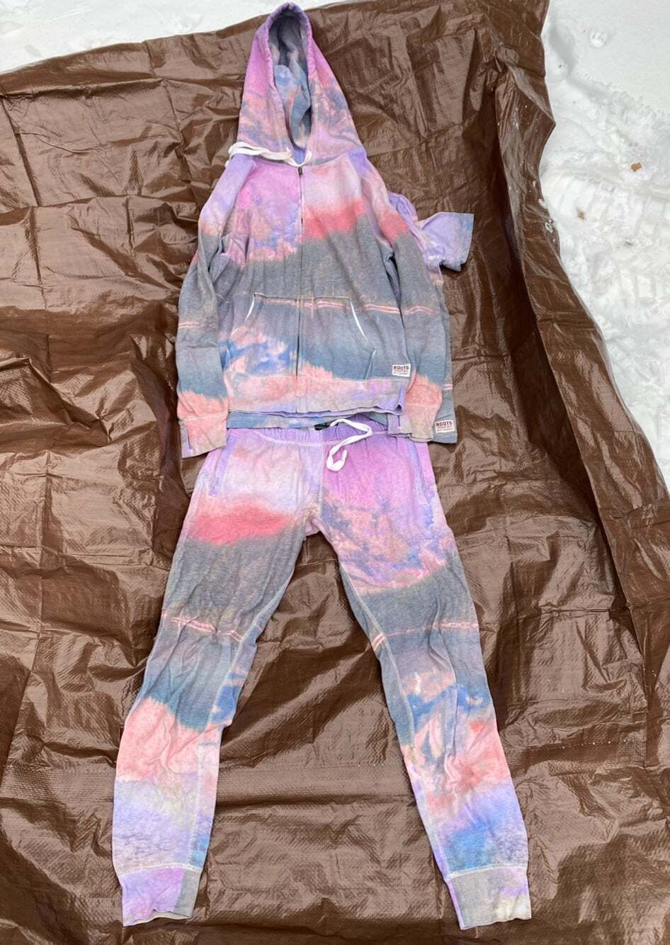 LIMITED EDITION Roots Tie Dye Hoodie Sweatpants Set - RARE Pastel Outdoor Scene